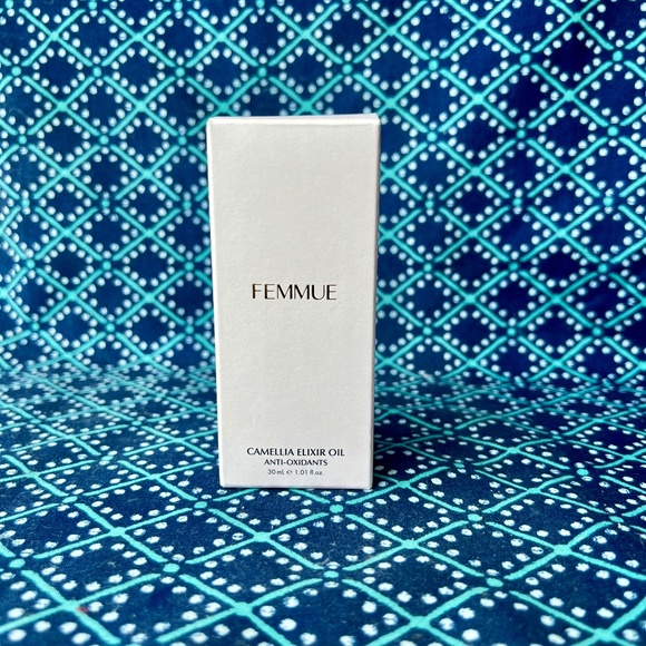 Femmue Camellia Elixir Oil - Picture 1 of 1